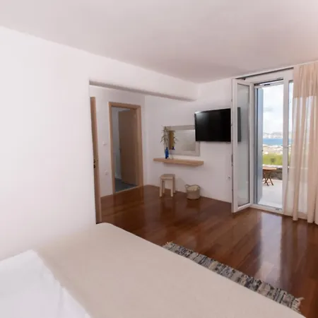 Mira Paros - Luxury * Parászporosz