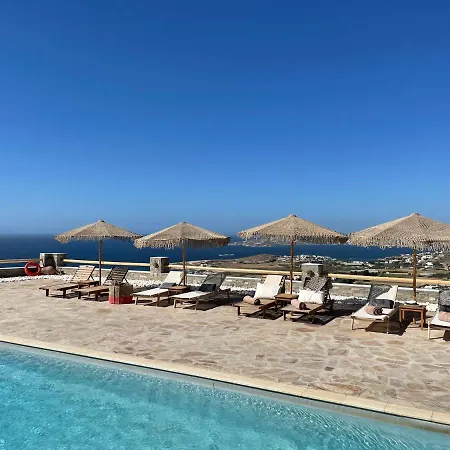 Mira Paros - Luxury Villa Parasporos