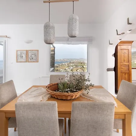 Villa Mira Paros - Luxury