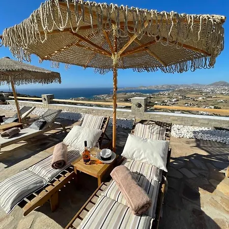 Mira Paros - Luxury