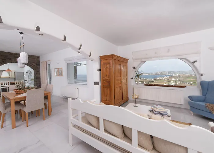 Villa Mira Paros - Luxury Parasporos